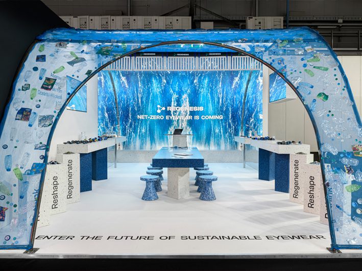 Domus Exhibitions : Gallery - Exhibition Stand Contractor UK Regenesis by Pangea